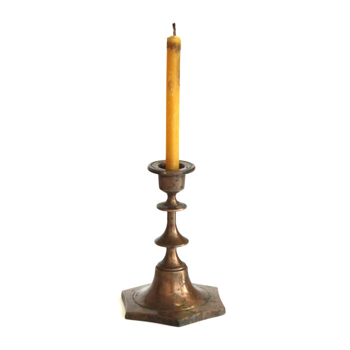 Старинный бронзовый подсвечник 6,8 см для тонкой церковной свечи. Россия до 1917 года.
