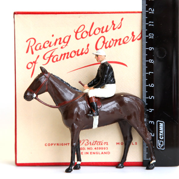 Антикварная оловянная фигурка Лорда Дерби 1950-е годы. Подарок для увлеченного лошадьми и верховой ездой.