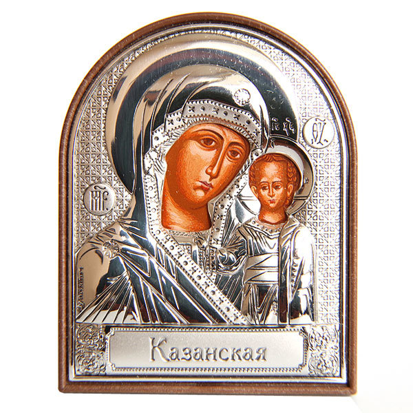 Маленькая православная икона в серебряном окладе Казанская икона Божьей Матери. Серебро 998 пробы.