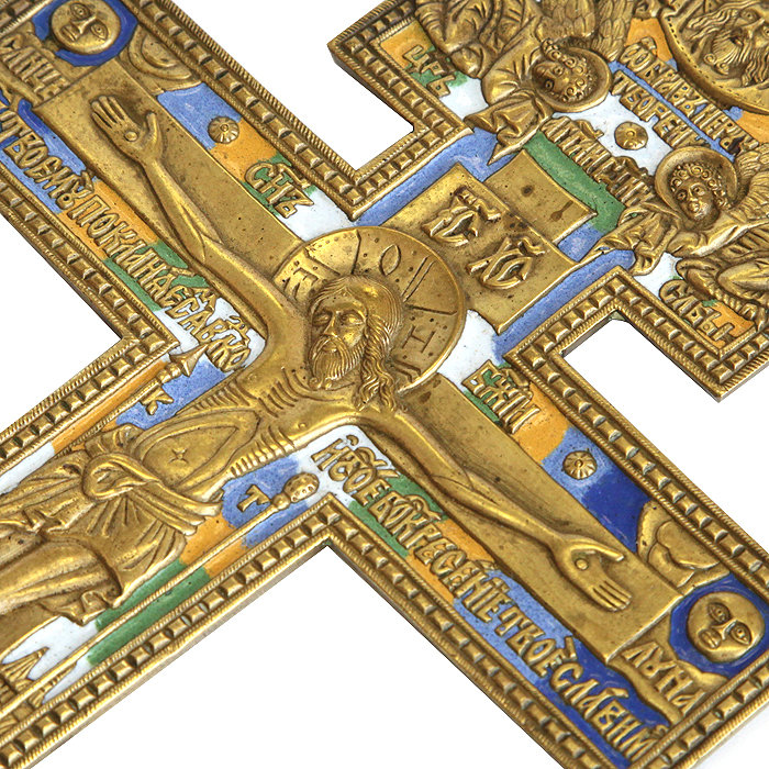 Шикарный старинный крест из бронзы, Распятие Христово для домашнего моления, высота 25 см, 5 цветов эмали. Россия, Москва XIX век.