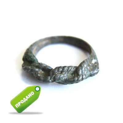 Массивное старинное славянское кольцо из бронзы или ложновитое кольцо Русь 16-17 век.