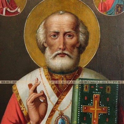 Cтаринная деревянная икона святой Николай Чудотворец в алых одеждах. Россия 19 век.
