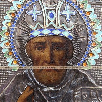 Старинная икона в серебряном окладе Николай Чудотворец Зимний, Россия 19 век.