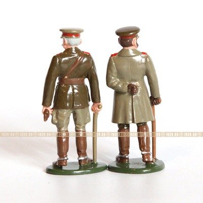 Набор из двух оловянных солдатиков. Король Георг V и лорд Китченер.