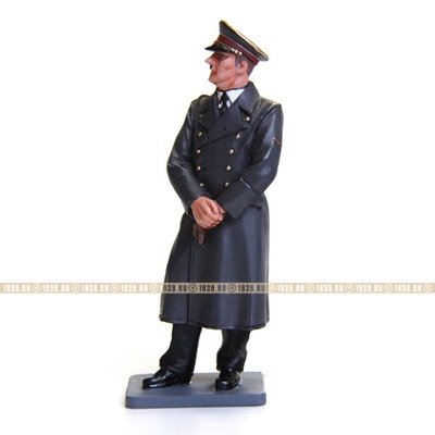 Коллекционный оловянный солдатик фюрер Адольф Гитлер в длинном плаще