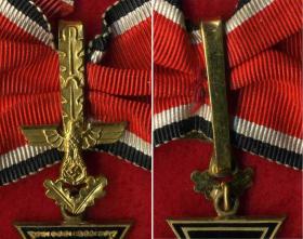 Германский орден с золотыми дубовыми листьями. (Подлинный, из частной коллекции).