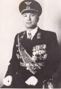 Министр обороны Словакии, генерал-лейтенант Ferdinand Čatloš с Большим Крестом Ордена немецкого Орла