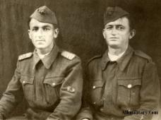Албанцы в форме образца 1947 года