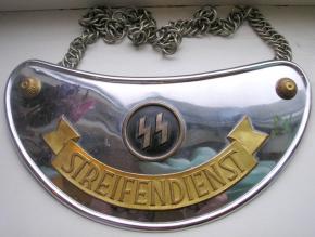 Горжет патрульной службы СС (Streifendienst -Ringkragen)